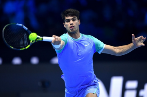 Подробнее о статье Победа Карлоса Алькараса на Итоговом турнире ATP — 2024: Комментарий и перспективы