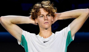 Подробнее о статье Янник Синнер: Проблемы со здоровьем на Australian Open 2025