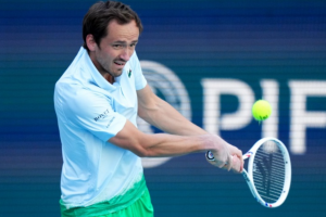 Подробнее о статье Перспективы Даниила Медведева в ATP-туре: мнение Виктора Янчука