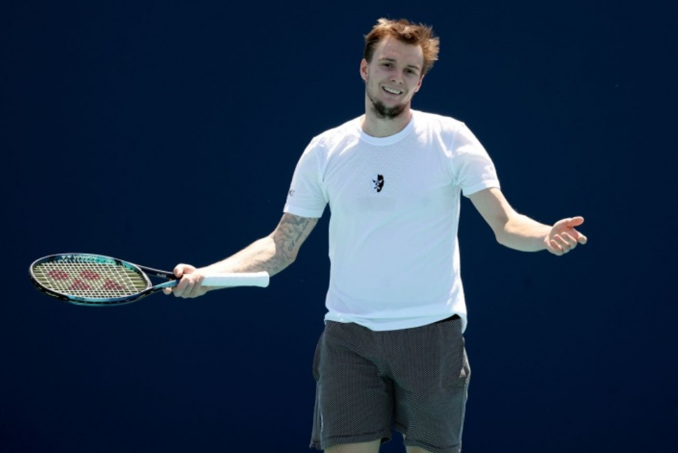 Вы сейчас просматриваете Александр Бублик: Победа на турнире ATP-500 в Галле